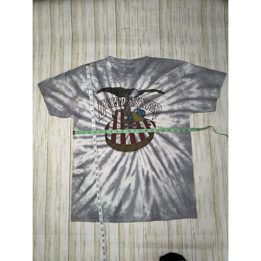 Lynyrd Skynyrd Tie-Dye Band Concert Tour‎ T Shirt Size Large Classic Rock - Picture 3 of 5